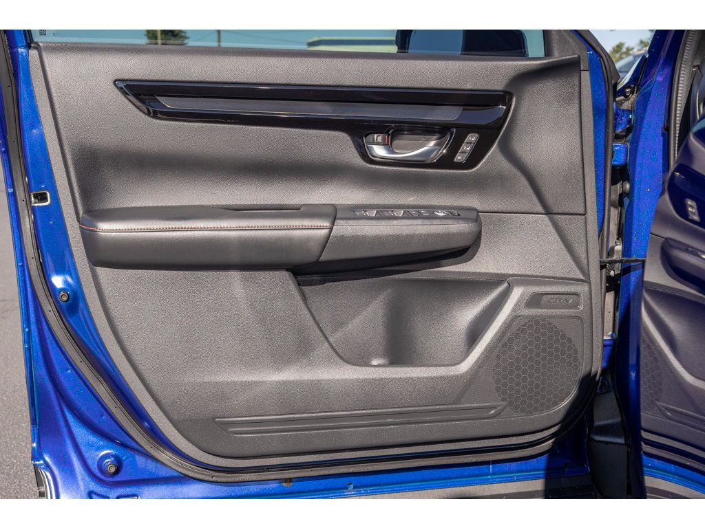 Used 2023 Honda CR-V Sport Touring image 18