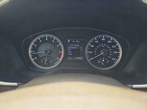 Used 2019 Hyundai Santa Fe SE FWD image 23