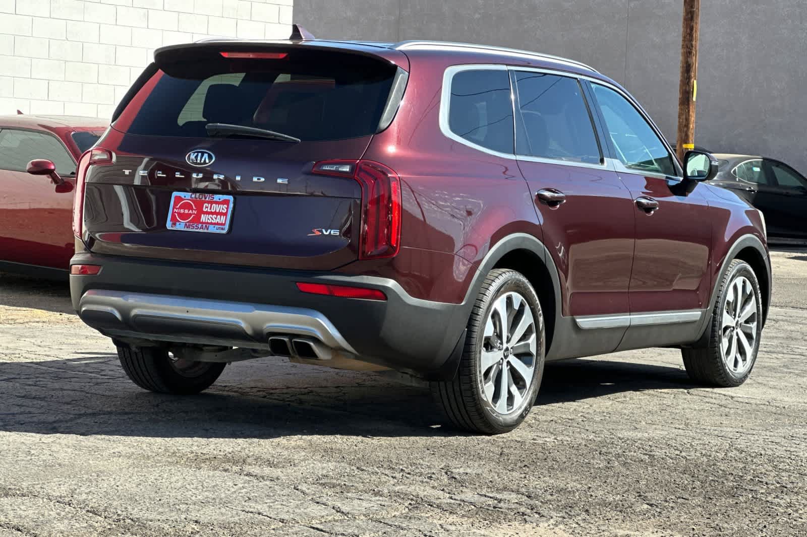 Used 2020 Kia Telluride S w/ S 8 Passenger Seating Package FWD image 3