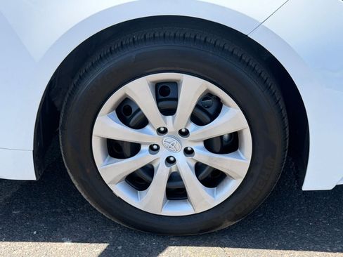 Used 2026 Toyota Corolla LE FWD image 9