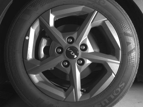 Used 2025 Kia K4 LXS image 12