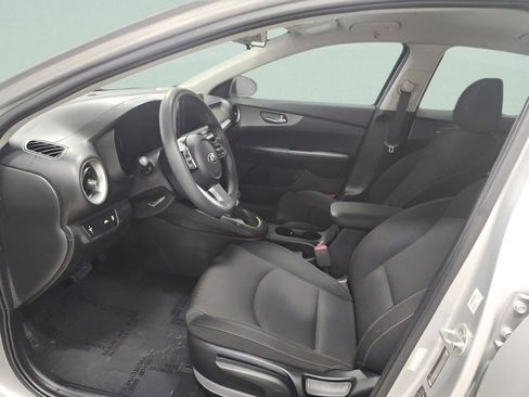 Used 2020 Kia Forte LXS image 19