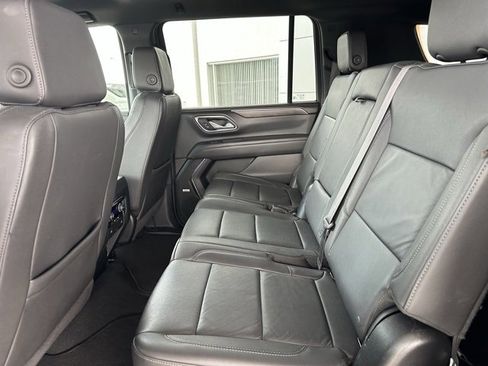 Certified 2024 Chevrolet Suburban LT image 25