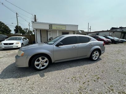 Used 2014 Dodge Avenger SE