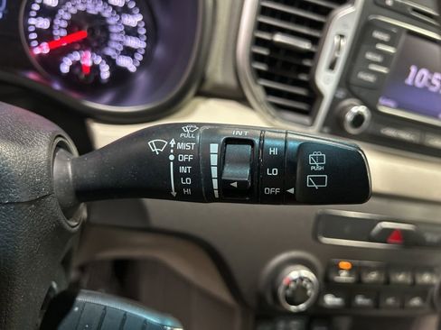 Used 2019 Kia Sportage LX AWD/4WD image 19