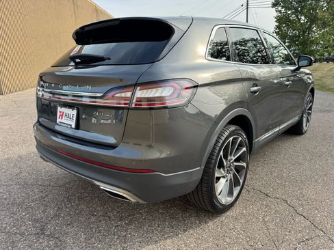 Used 2019 Lincoln Nautilus Reserve image 9