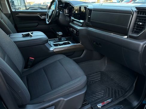 Used 2023 Chevrolet Silverado 1500 LT Trail Boss w/ Protection Package image 16