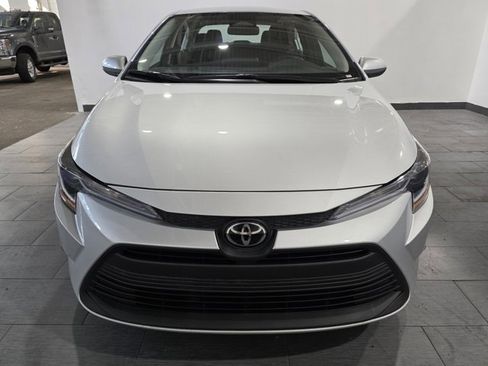 Used 2023 Toyota Corolla LE image 8