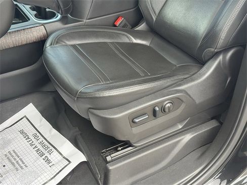 Used 2023 GMC Sierra 2500 Denali image 15