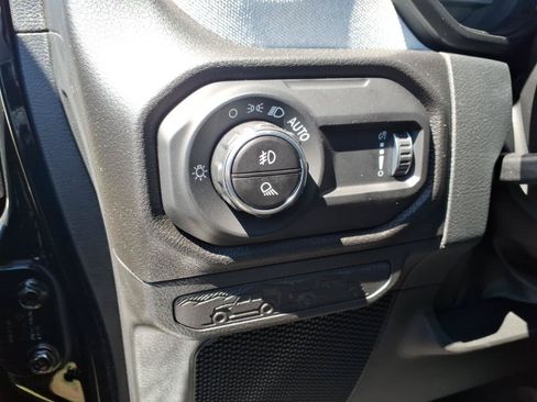New 2026 Jeep Gladiator Sport AWD/4WD image 16
