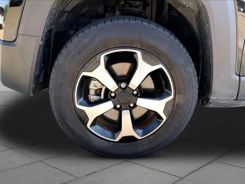 Used 2022 Jeep Renegade Trailhawk AWD/4WD image 11