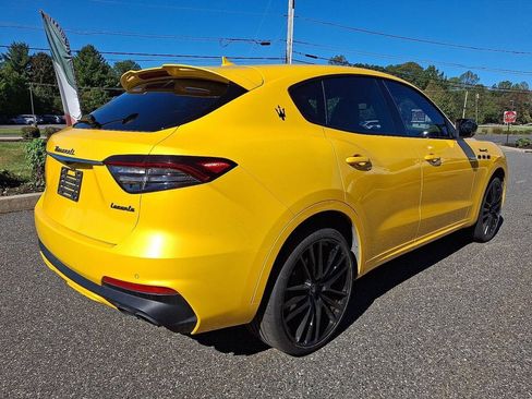 Used 2023 Maserati Levante Modena S AWD/4WD image 4