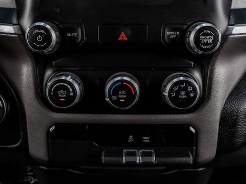 Used 2021 RAM 1500 Big Horn image 27