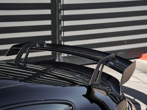 Used 2023 Porsche 911 GT3 image 10