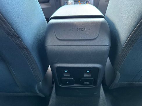 Certified 2022 Ford Bronco Outer Banks w/ Sasquatch Package AWD/4WD image 9