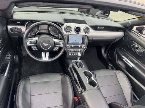 Used 2020 Ford Mustang GT Premium image 18