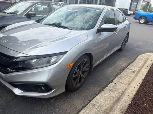 Used 2019 Honda Civic Sport image 6