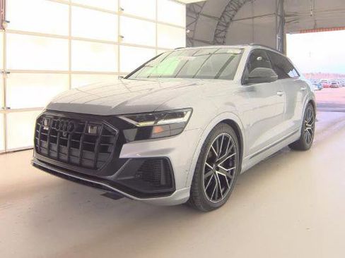 Used 2021 Audi SQ8 Premium Plus w/ SQ8 Black Optic Package image 5