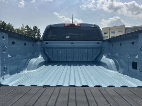Used 2026 Chevrolet Colorado W/T w/ WT Custom Package RWD image 25
