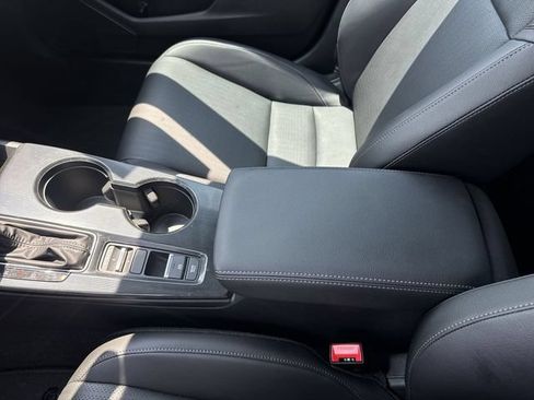 Certified 2025 Honda Civic Sport image 22