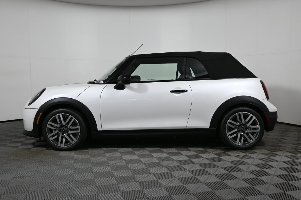 Used 2026 MINI Cooper S FWD image 2