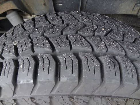 Used 2010 Toyota Tundra 4x4 Double Cab image 22