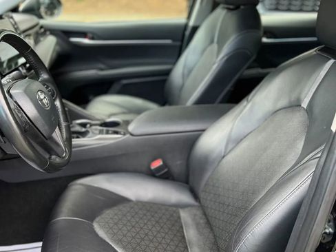 Used 2024 Toyota Camry XSE FWD image 12