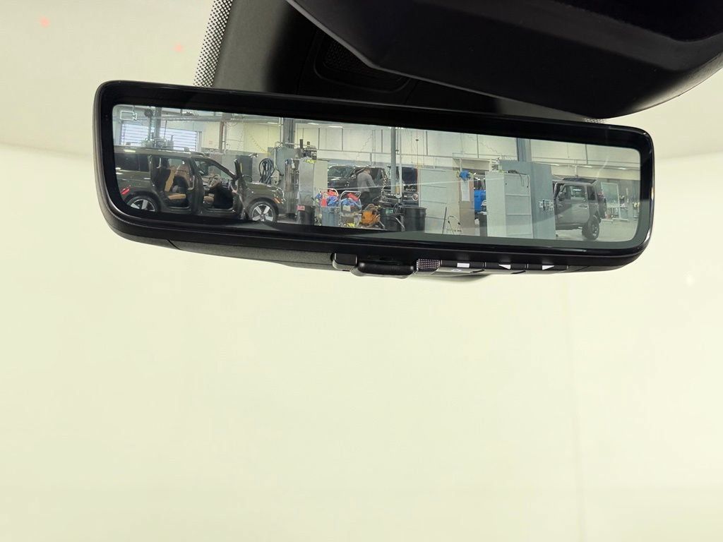 Used 2024 Jeep Grand Cherokee Limited 4xe AWD/4WD image 24