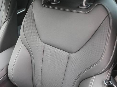 Used 2026 BMW M340i Sedan w/ Premium Package RWD image 21