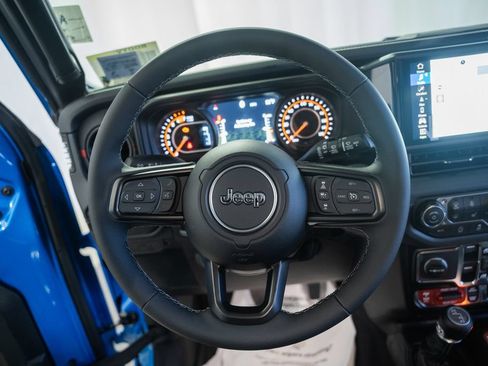New 2026 Jeep Wrangler Unlimited Rubicon AWD/4WD image 31