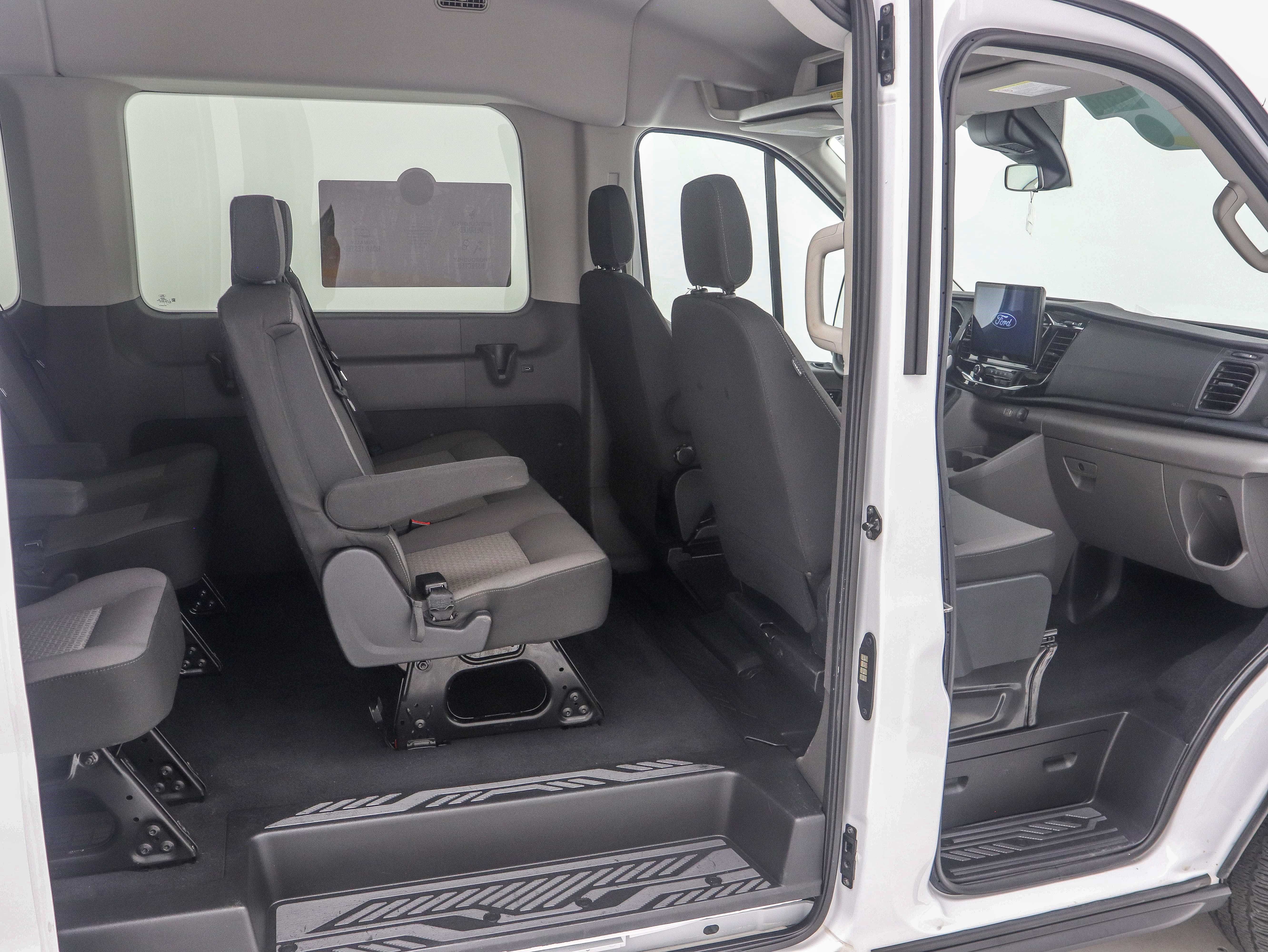Used 2025 Ford Transit 350 XLT AWD/4WD image 14