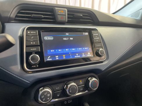 Used 2025 Nissan Versa SV image 24