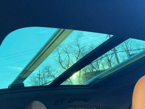 Used 2023 Audi Q8 Premium Plus w/ Premium Plus Package image 21