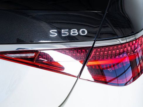 Used 2022 Mercedes-Benz Maybach S 580 4MATIC image 27
