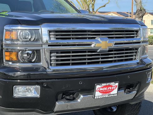 Used 2014 Chevrolet Silverado 1500 High Country w/ High Country Premium Package image 18