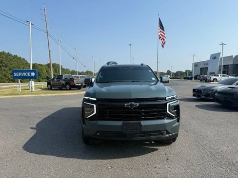 Used 2026 Chevrolet Tahoe RST w/ Comfort Package RWD image 2