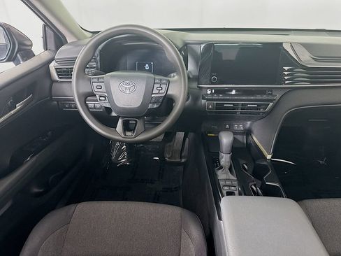 Certified 2025 Toyota Camry LE image 20
