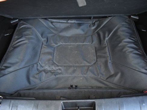 Used 2017 Jeep Renegade Limited image 37