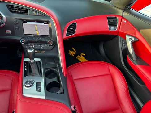 Used 2016 Chevrolet Corvette Z06 w/ 3LZ Preferred Equipment Group image 31