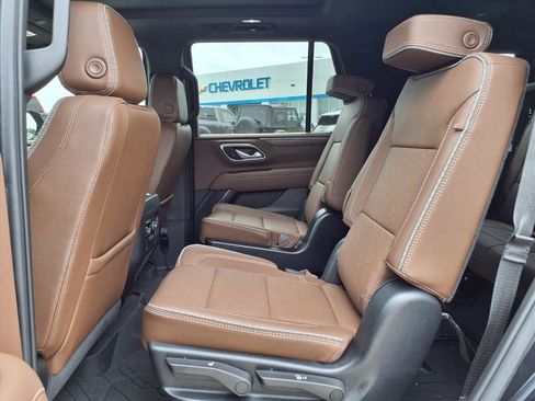 Used 2024 Chevrolet Tahoe High Country w/ Max Trailering Package AWD/4WD image 10
