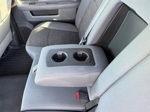 Used 2018 RAM 1500 Big Horn image 25