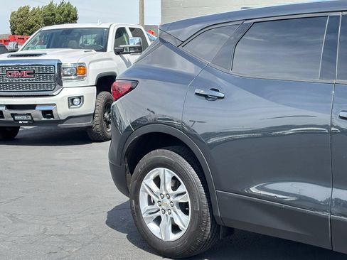Used 2020 Chevrolet Blazer LT AWD/4WD image 3