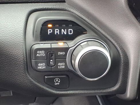 Used 2025 RAM 1500 Big Horn AWD/4WD image 7