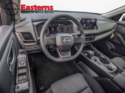 New 2026 Nissan Rogue SV image 12