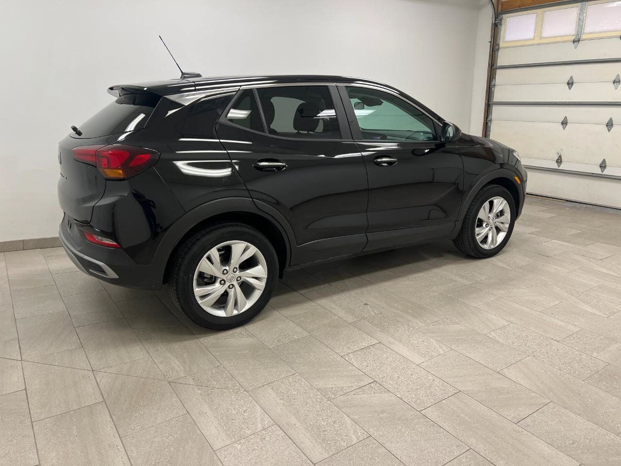 Used 2025 Buick Encore GX Preferred FWD image 13