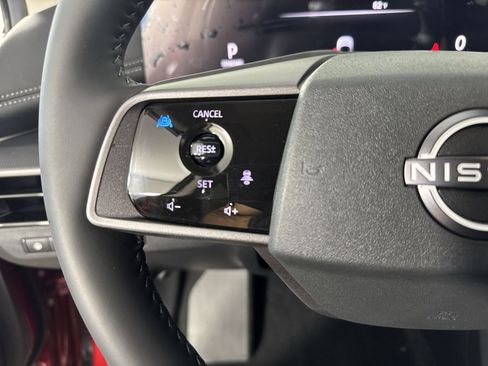 New 2025 Nissan Murano SV image 13