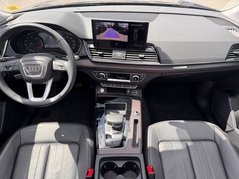 Used 2023 Audi Q5 2.0T Premium w/ Convenience Package AWD/4WD image 12