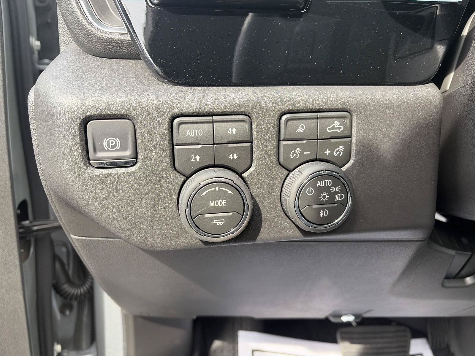 New 2026 Chevrolet Silverado 1500 RST w/ All Star Edition Plus AWD/4WD image 21