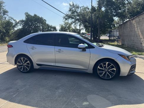 Used 2022 Toyota Corolla SE FWD image 17