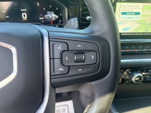 Used 2024 GMC Sierra 1500 SLT w/ SLT Premium Package AWD/4WD image 31
